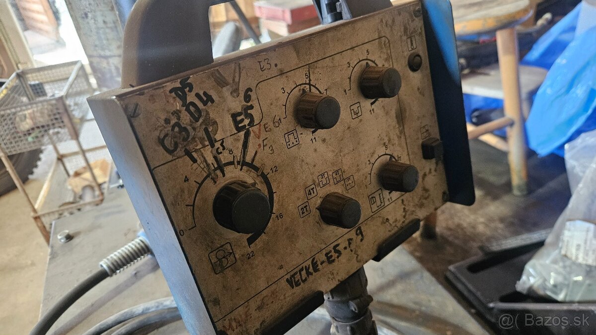 Zvaračka FRO KOVOPLAST MIG 450 - 3