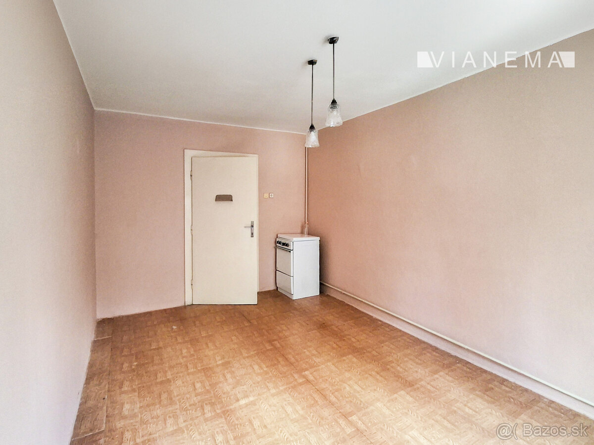 IBA U NÁS Investičná garsónka, Mierová ul. Pov. Bystrica - 3