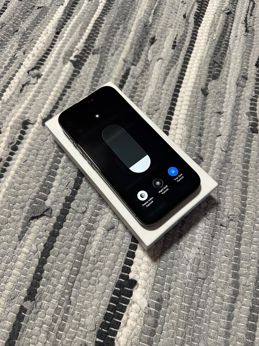 iPhone 15 Pro 128GB - 3