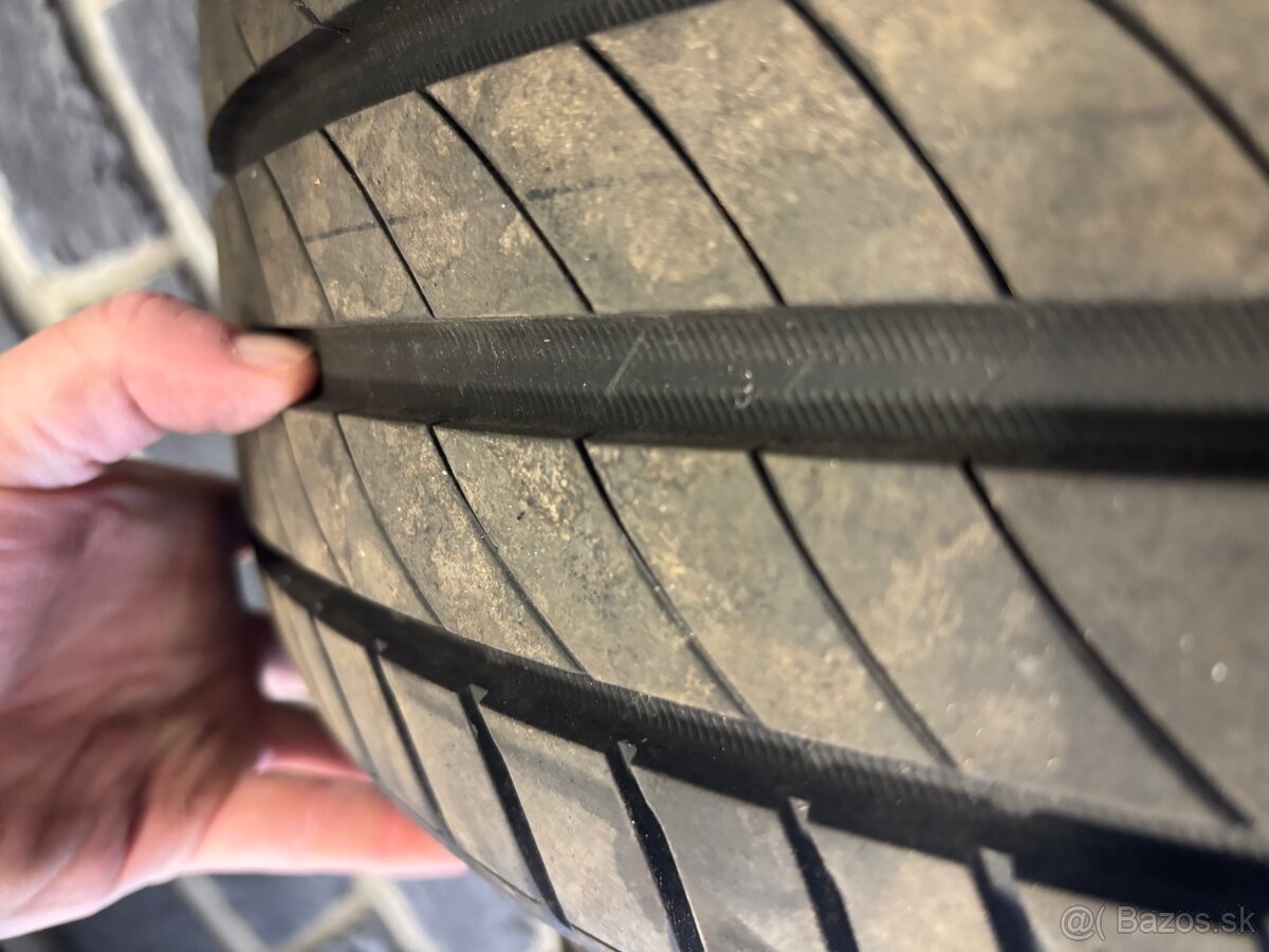 Letné pneu E/SUV 235/45R18 Michelin - 3