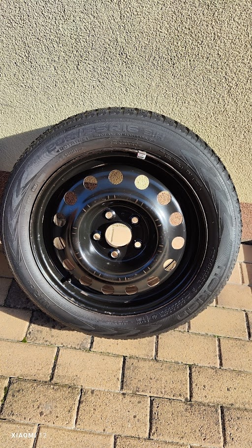 Plechové disky R16 so zimným obutím 205/55 R16 - 3