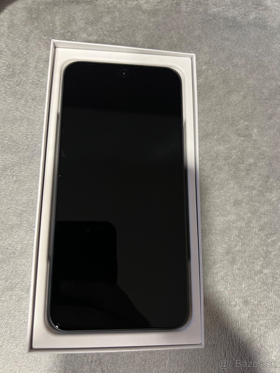 Predám Honor 400 5G 512GB Midnight Black - 3