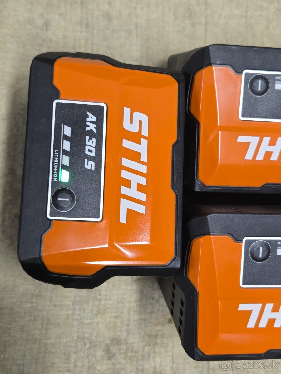 Stihl baterie AK 30 S original zaruka dva roky - 3