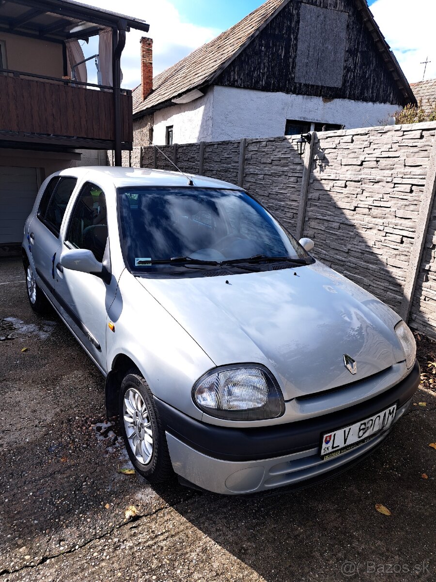 Renault clio 1.2 - 3