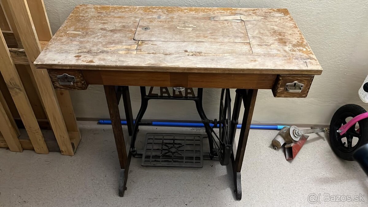 Šijací stroj - stôl - 3