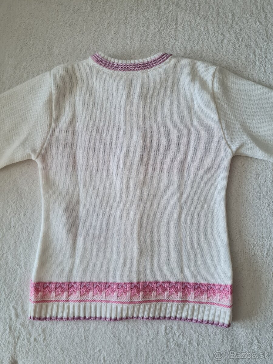 Dievčenský sveter veľ. 122 - 3