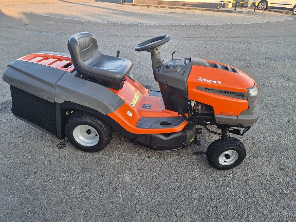 Traktorova kosacka Husqvarna CTH 126 - 3