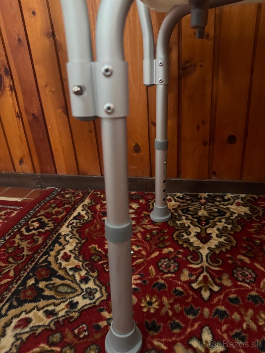 Stolička do sprchy,nepoužívana,nastaviteľná, s operadlom - 3