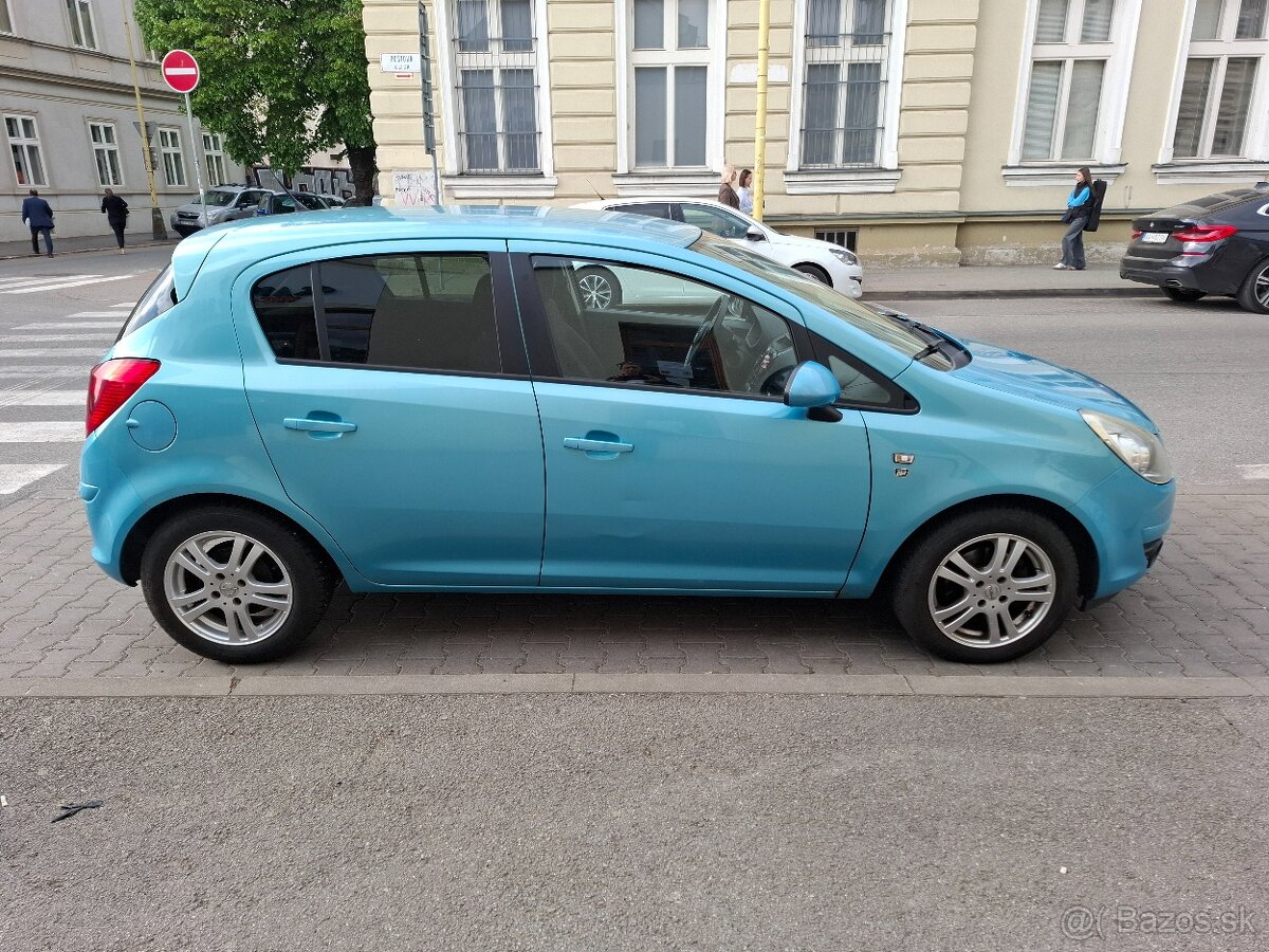 Opel Corsa automat - 3