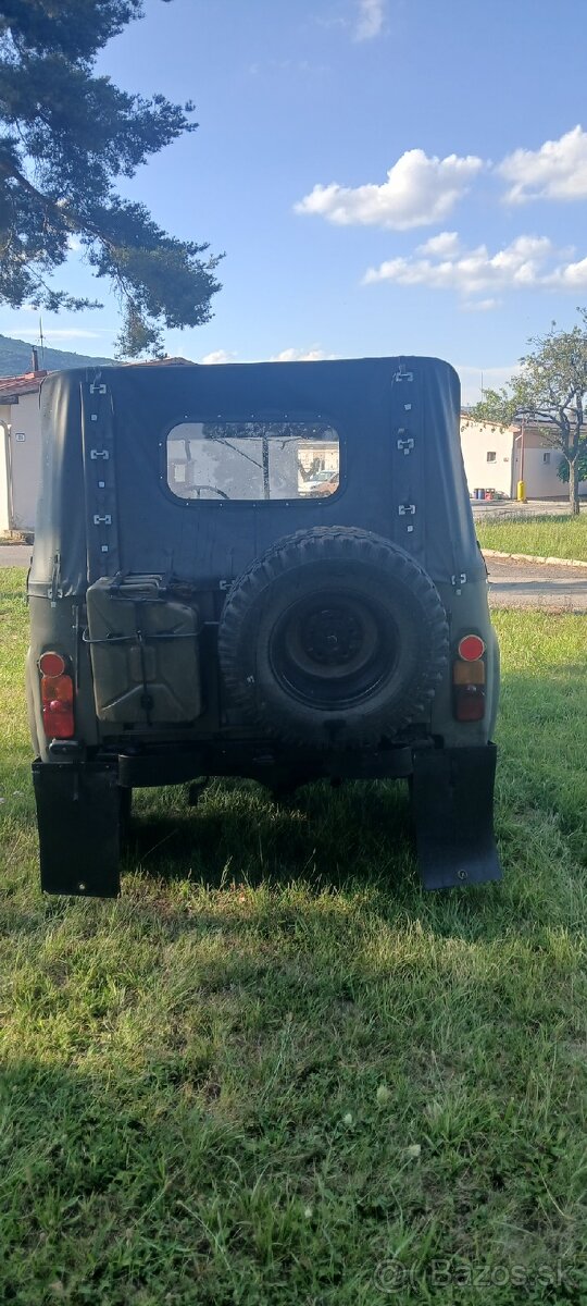 Uaz 469 - 3