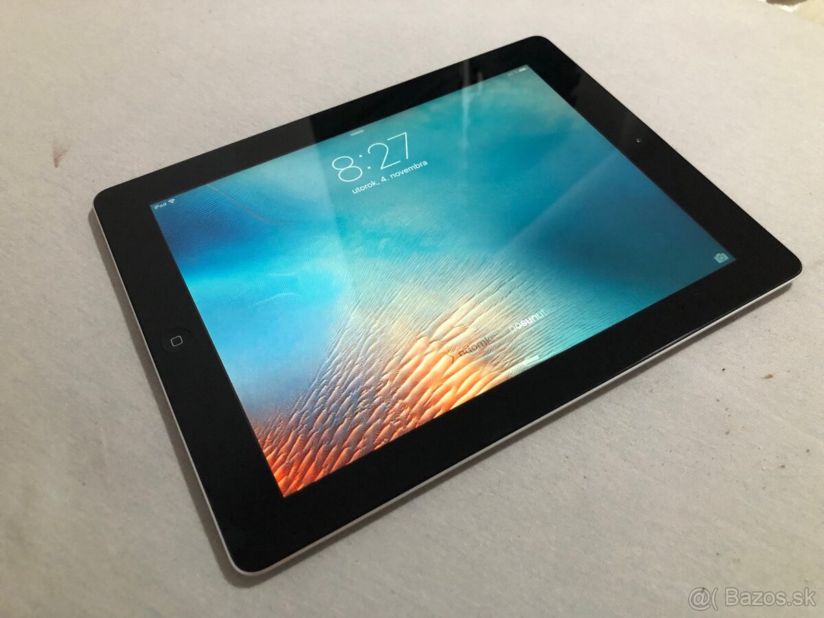 Apple iPad 2 Wi-Fi (16 GB) - 3