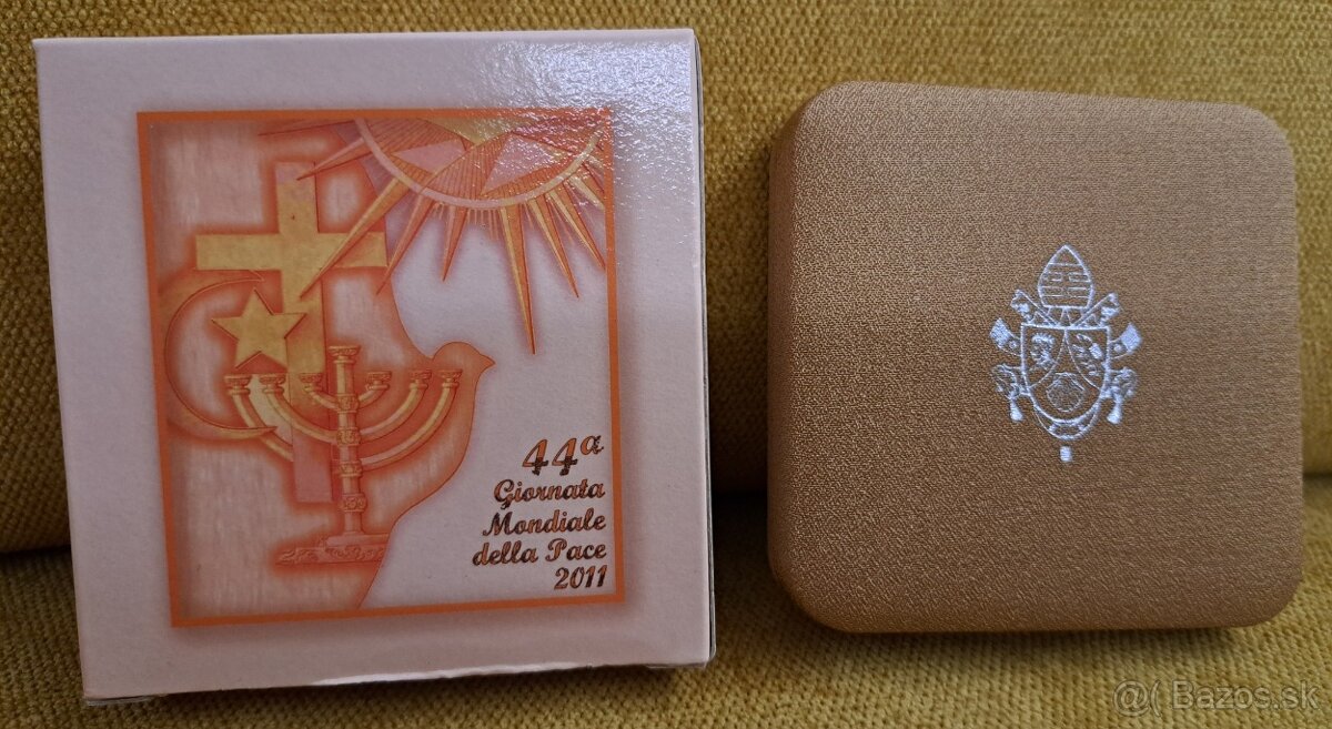 Vatikan Den Mieru 2011 minca striebro - 3