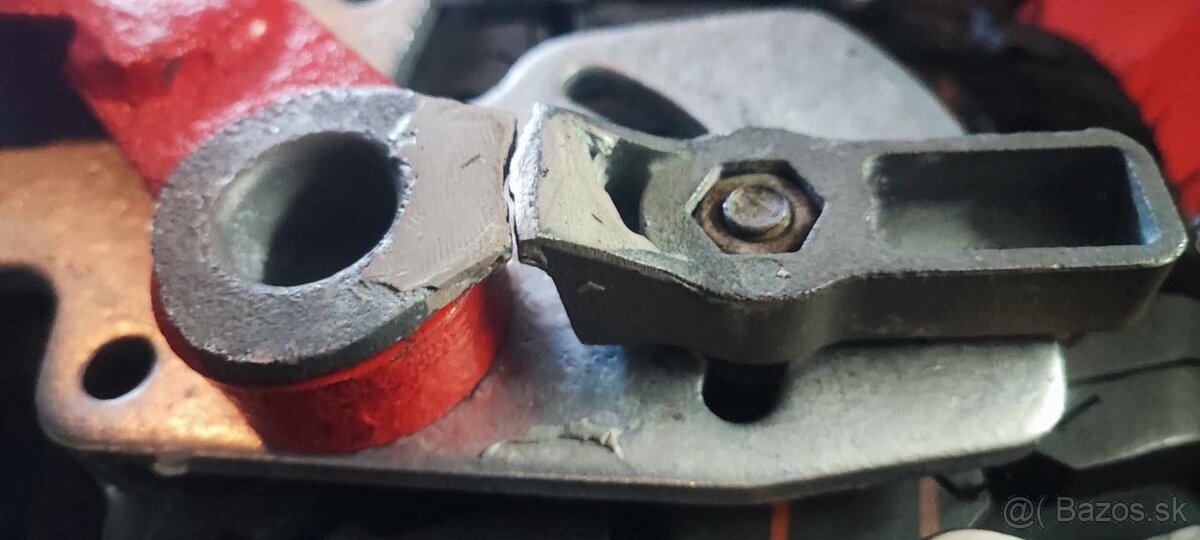 Kubota BX23D SPEED CHANGE F10700 NEUTRAL HOLDER LINK - 3