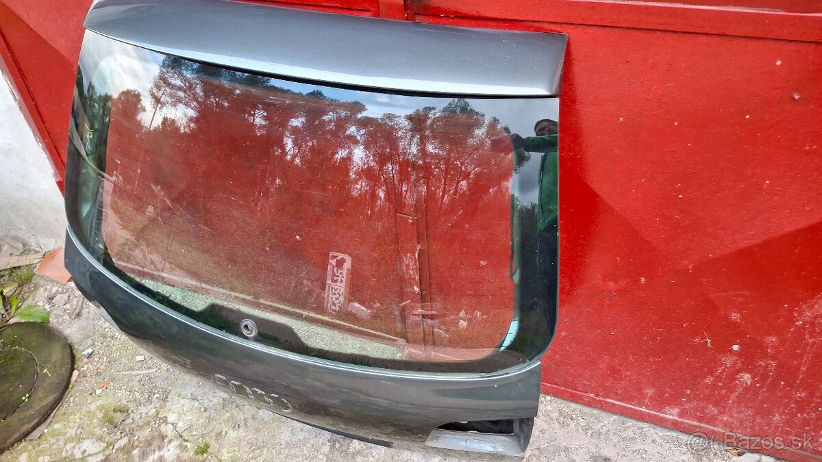 Zadné kufrove dvere - 3