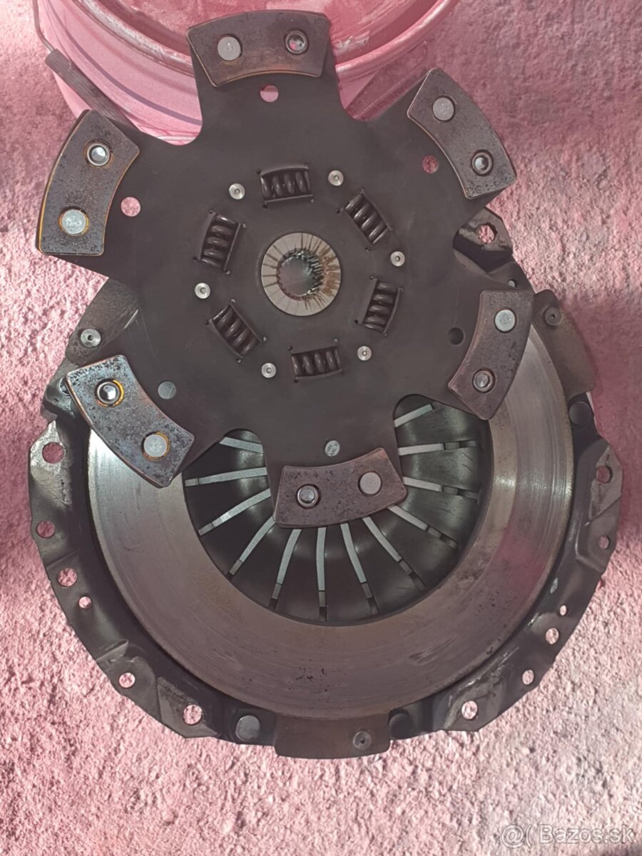 Predám keramickú spojka Ford Mustang mk5 3.7 - 3