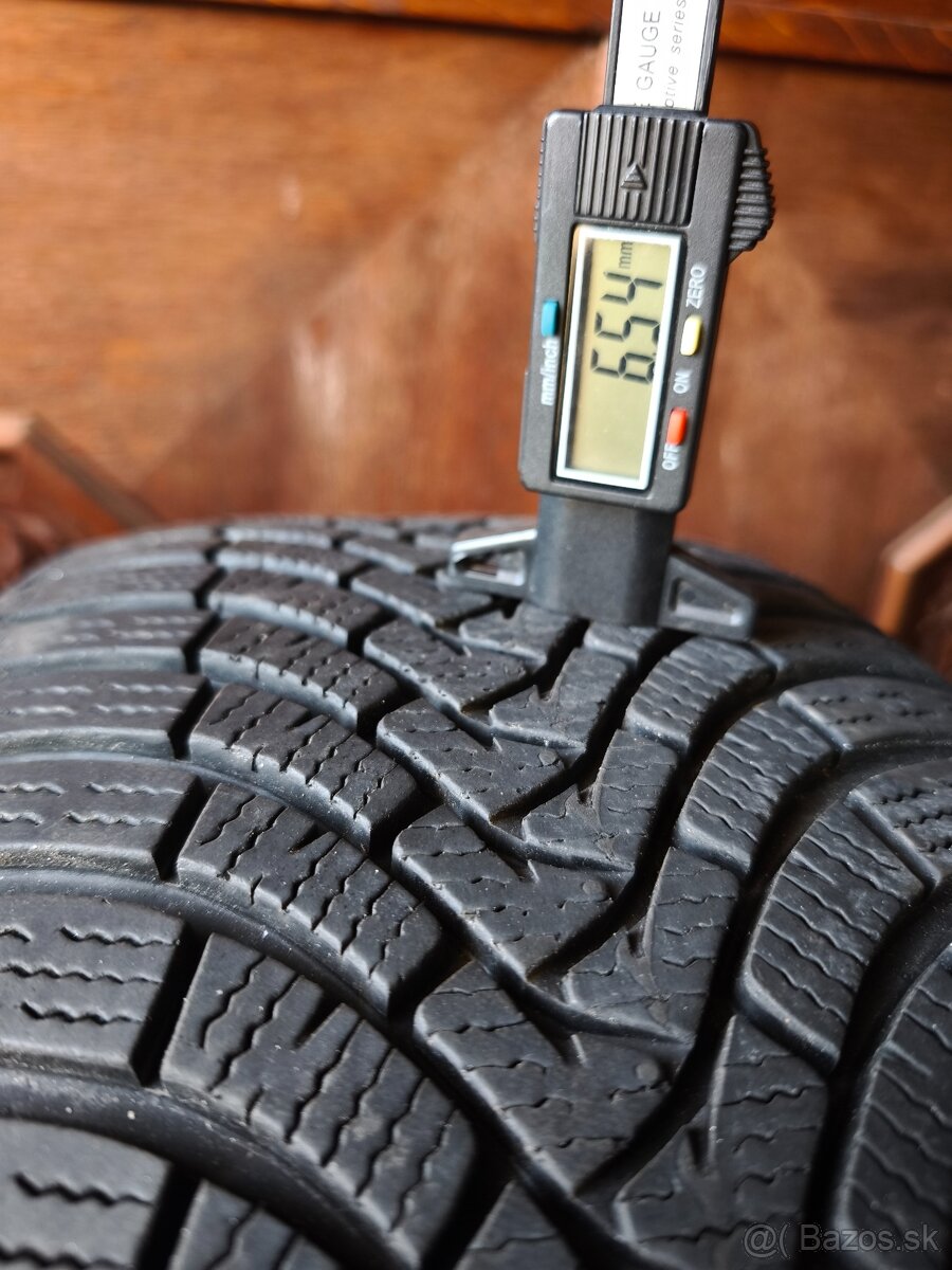 225/40 r19 zimné pneumatiky - 3