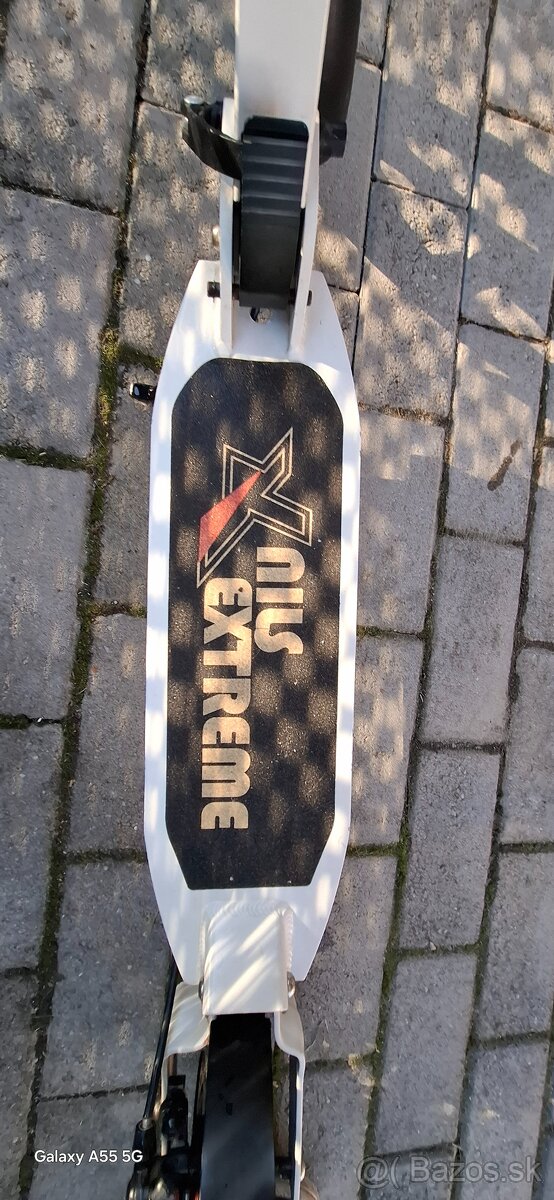 Kolobežka NILS EXTREME - 3