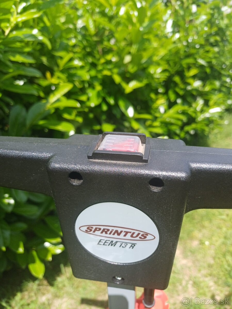 Podlahovy "istiaci stroj Sprintus eem 13 - 3