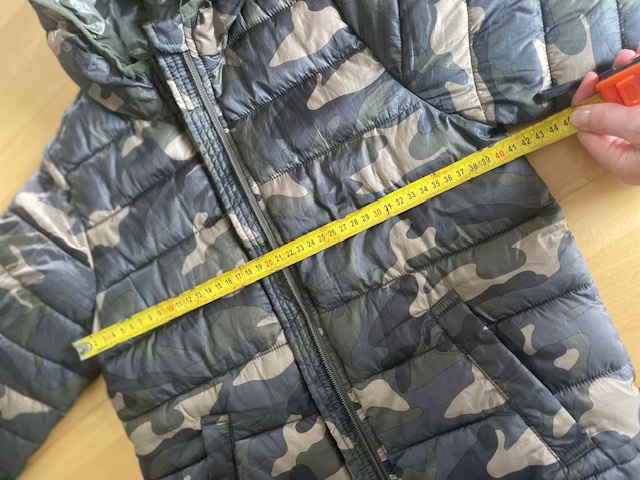 Prechodna Benetton bunda - velkost 120/7-8 rokov - 3