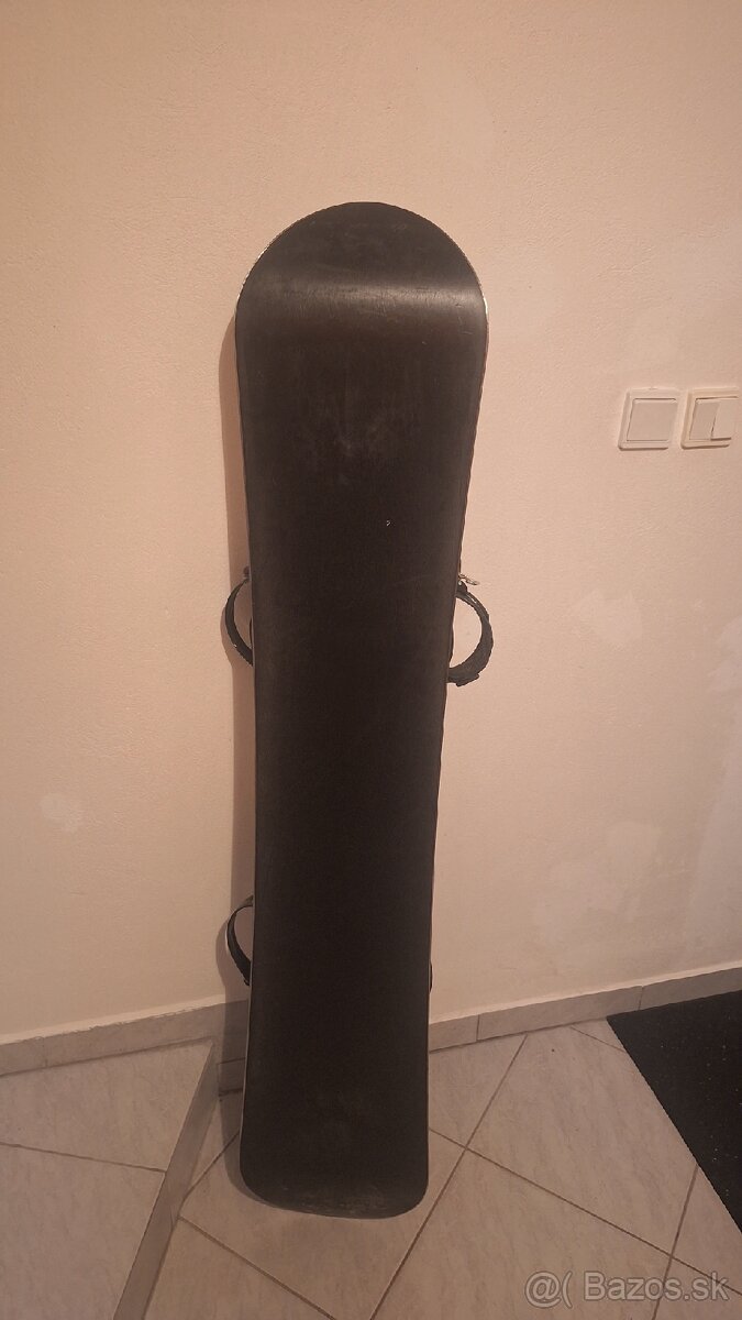 Predám snowboard dosku + viazanie 145cm - 3