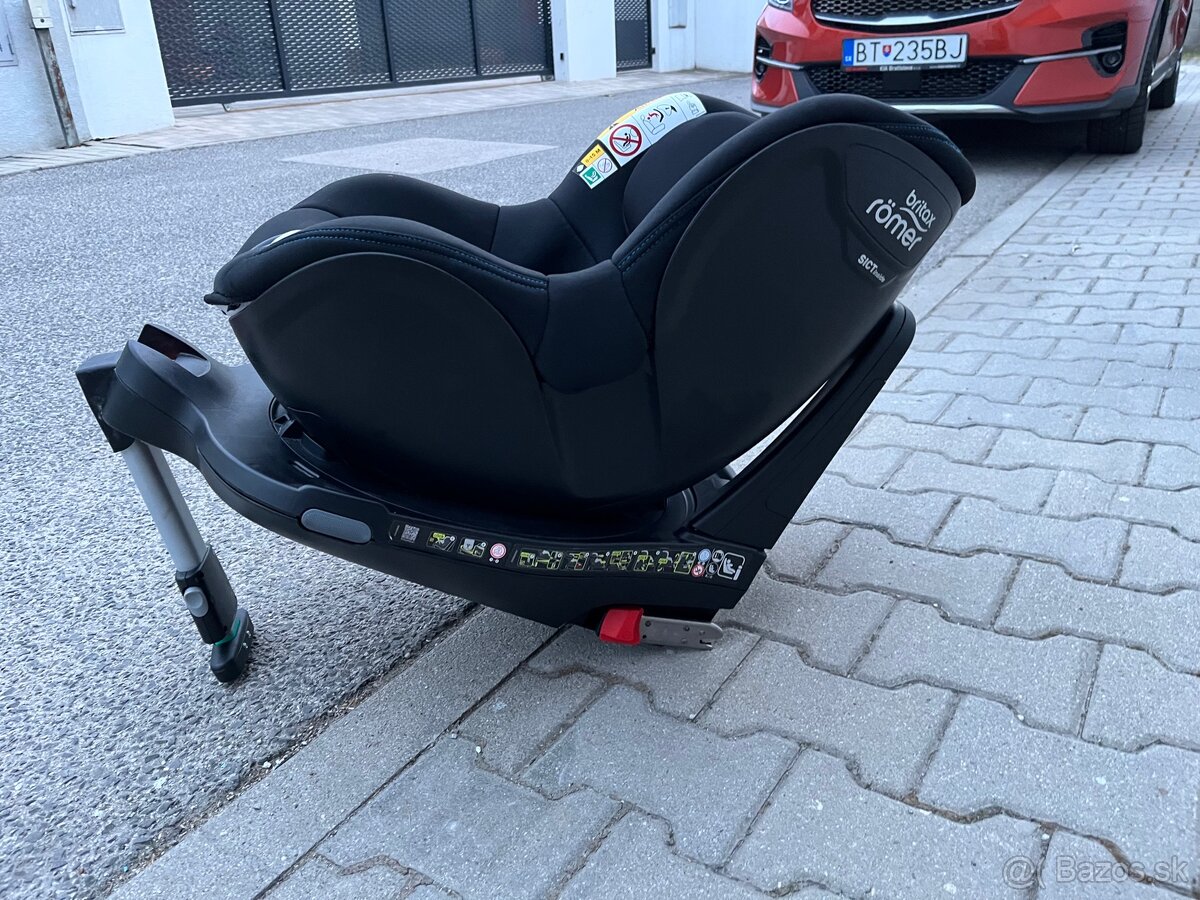 Britax Romer Dualfix M i-size - 3