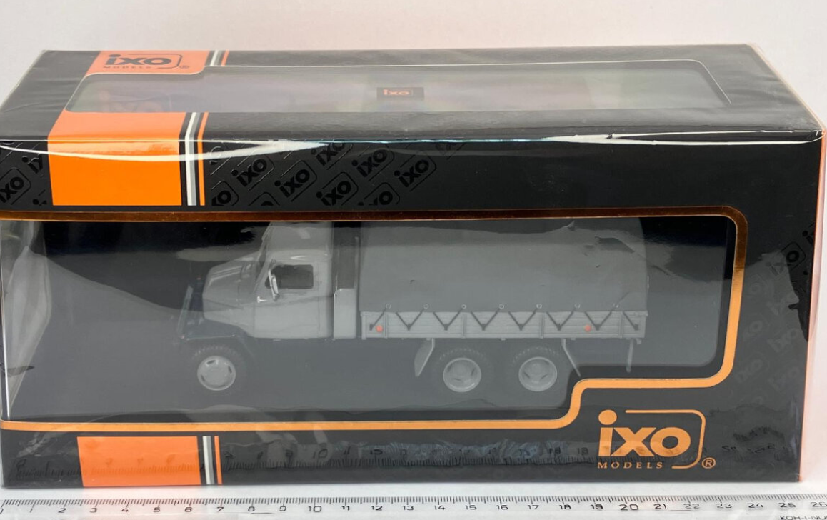 Praga V3S AV-3 1:43 - 3