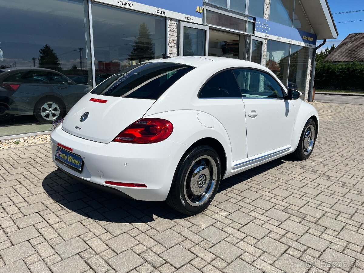 VW BEETLE Benzín - 3