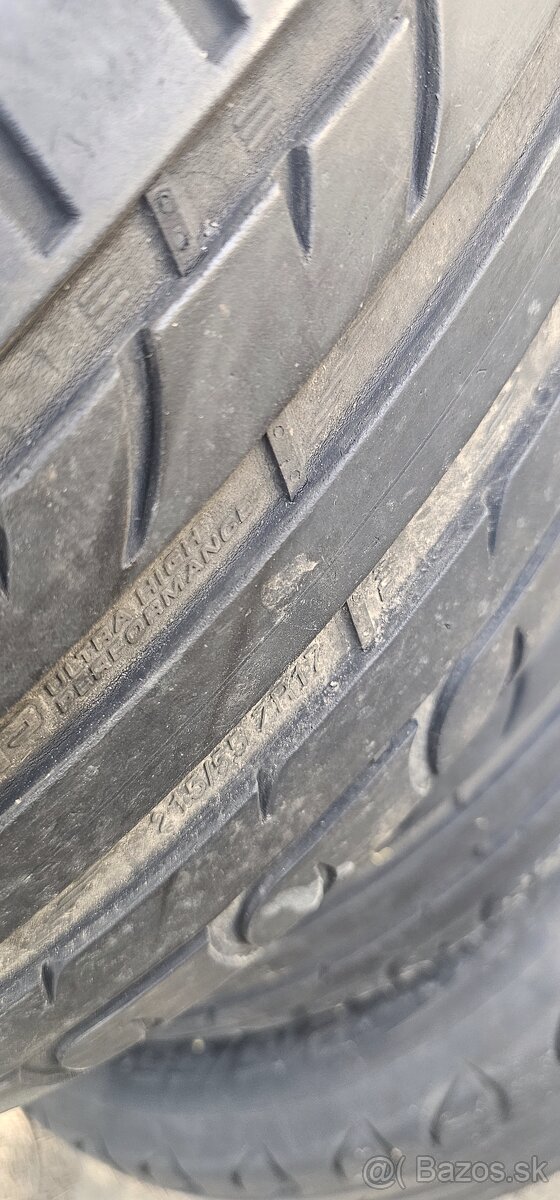Letne 215/55r17 - 3