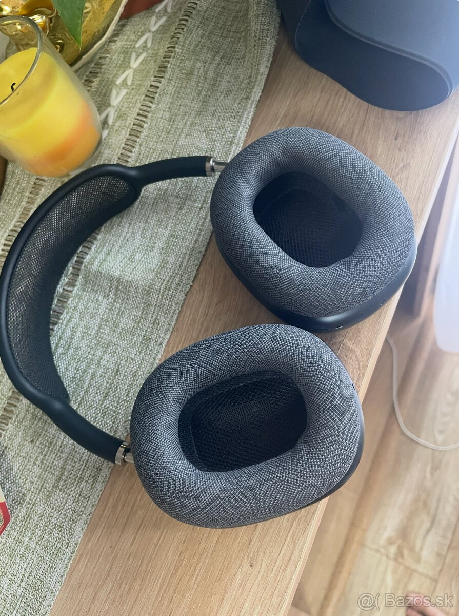 AirPods Max – Midnight, USB-C - 3