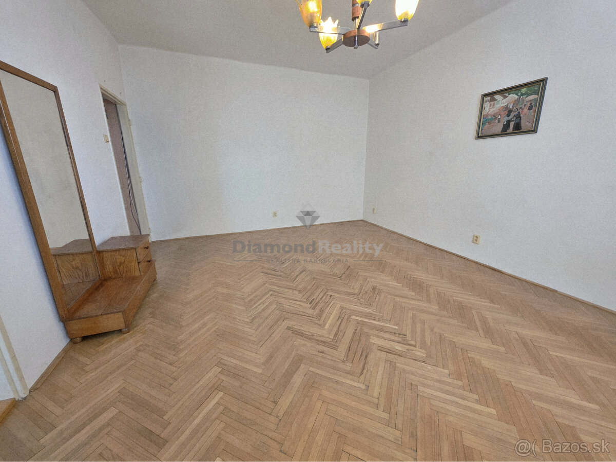 NA PREDAJ 1 IZBOVÝ BYT NA ULICI TOLSTÉHO 1, KOŠICE - SEVER - 3