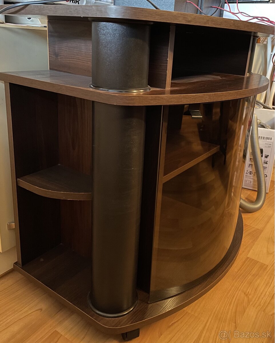 Skrinka pod telku - 3