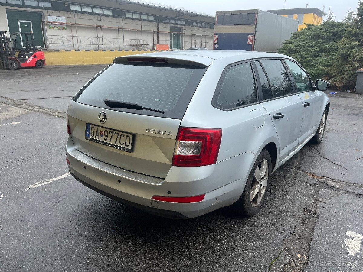 ŠKODA OCTÁVIA 3 combi 1,6 Tdi/ 77 KW - 3