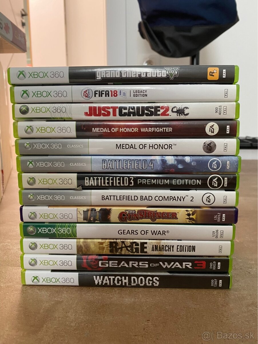 Xbox 360 E + 2 ovládače + 13 hier - 3