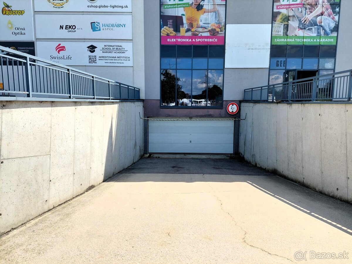 EXKLUZÍVNE Obchodno - administratívne priestory LIVING CE - 3