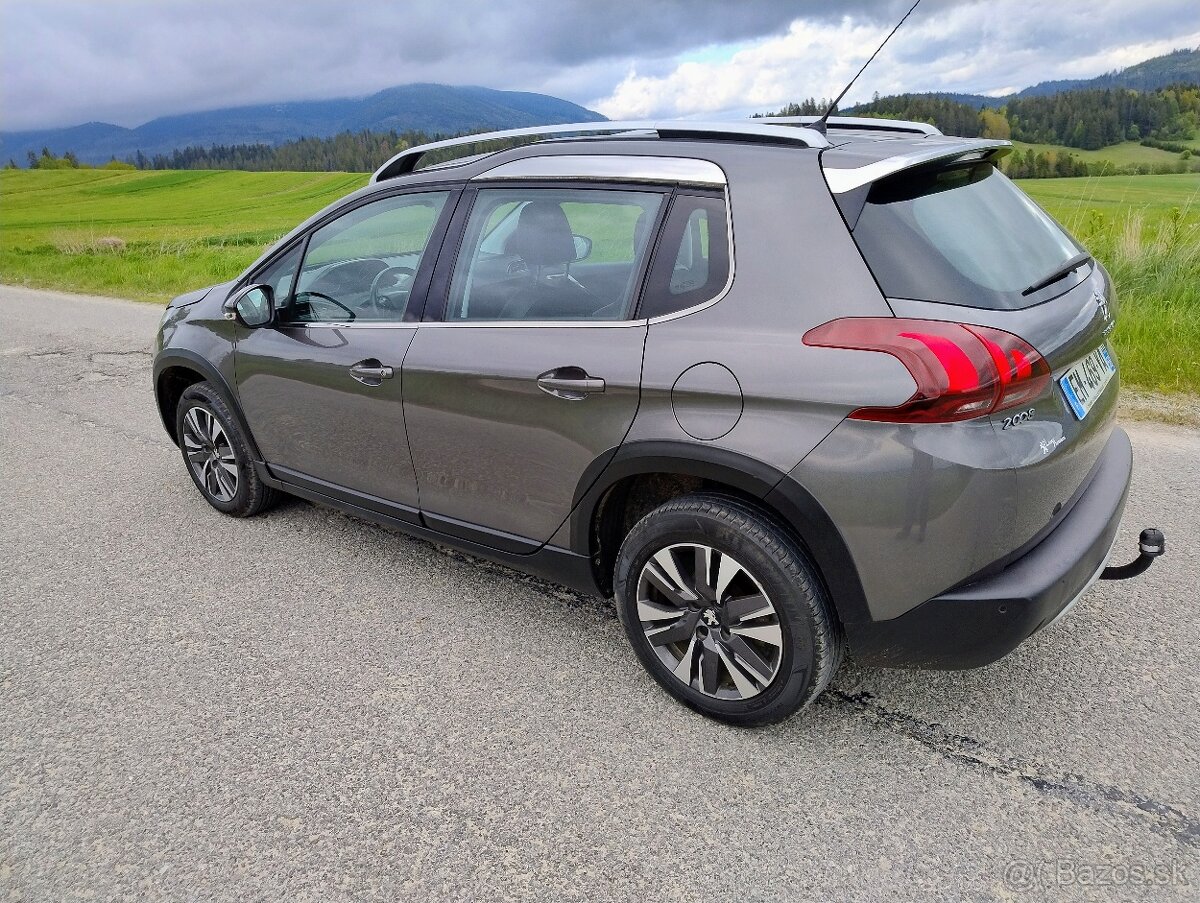 Peugeot 2008 Allure 1.6 HDI - 3
