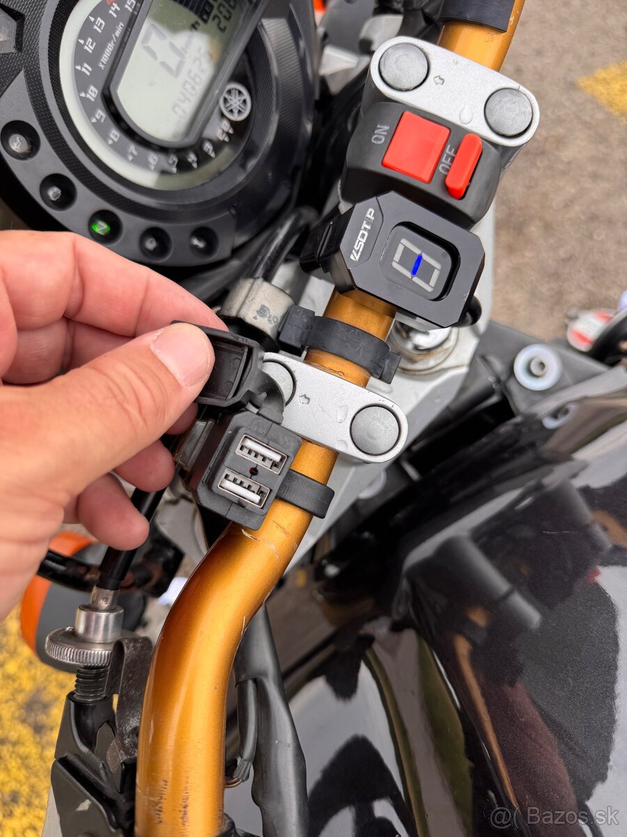 Yamaha fz6 - 3
