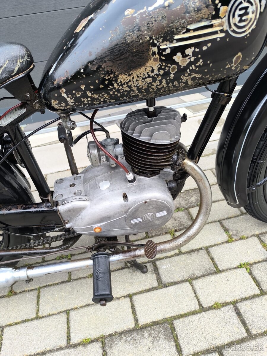ČZ 125t - 3