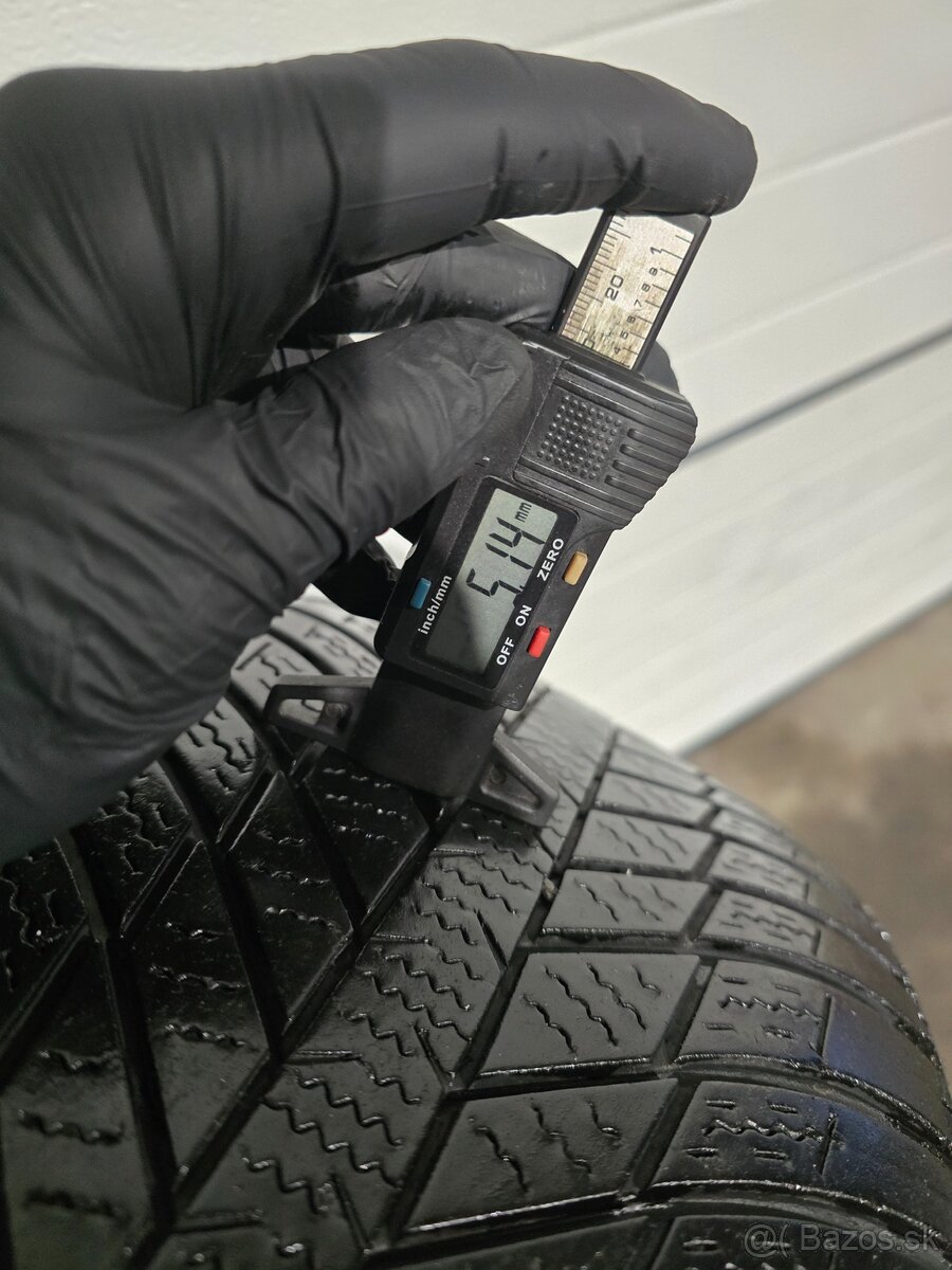 Celoročné Pneu Nexen 235/55 R17 - 3