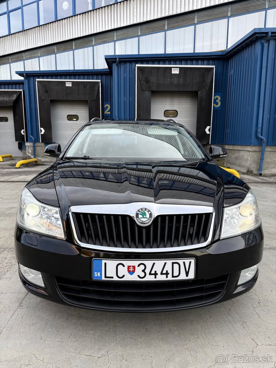 Škoda octavia COMBI 2.0TDi DSG Xenon - 3