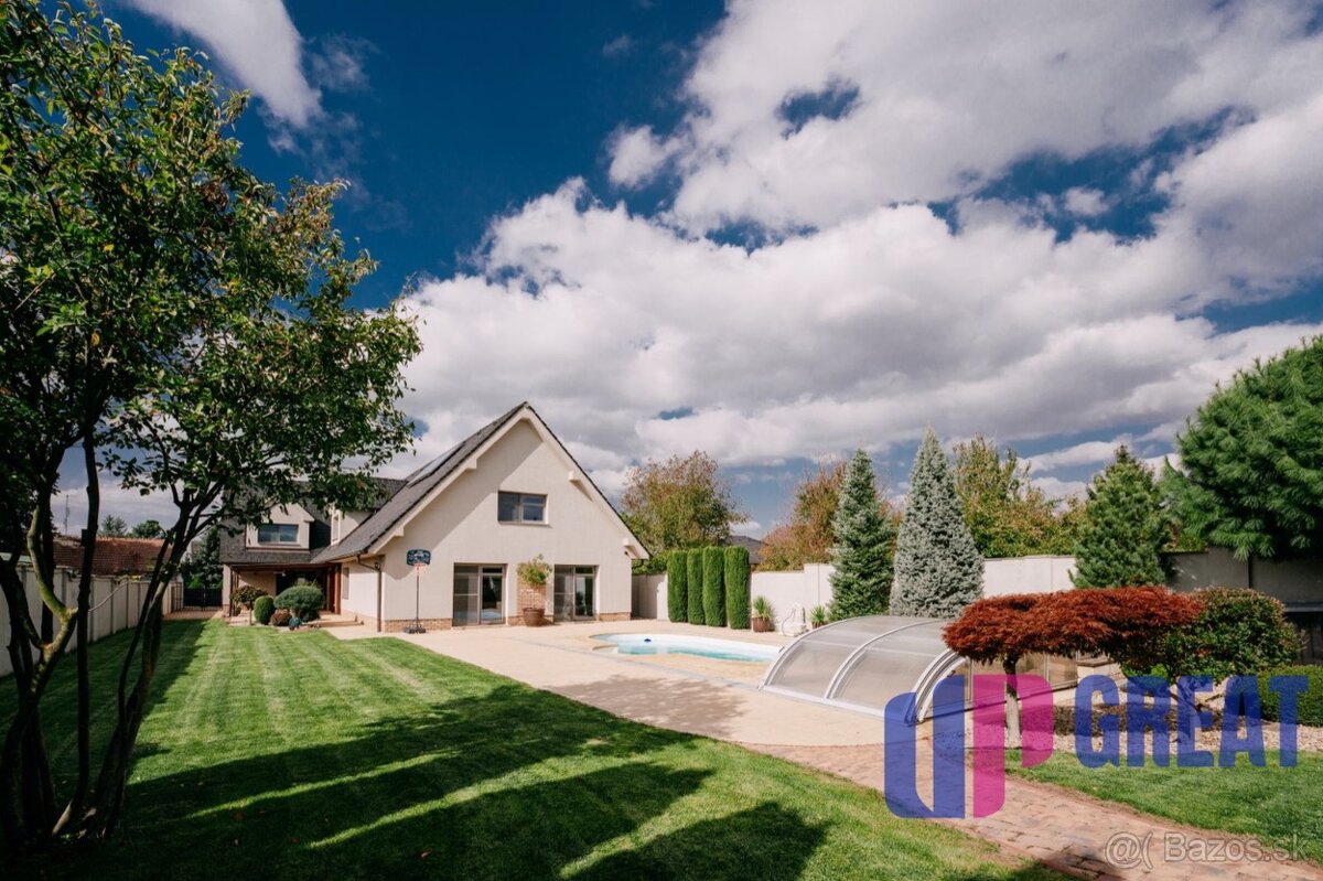 Na predaj exkluzívny rodinný dom s bazénom, SENICA - 3