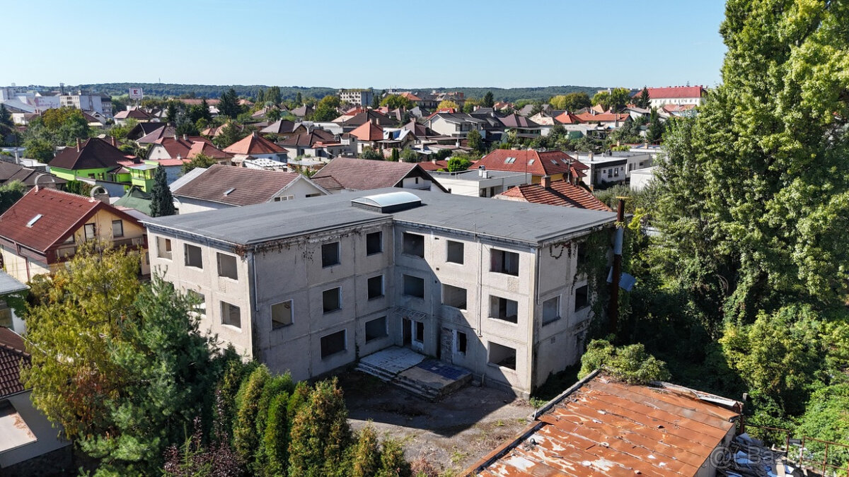 BYTOVÝ DOM V MESTE LUČENEC - 3