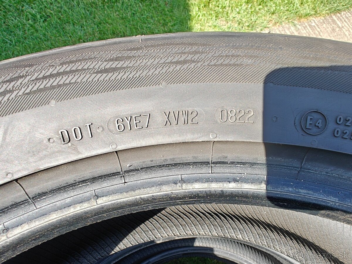 235/55 r19 letné - 3