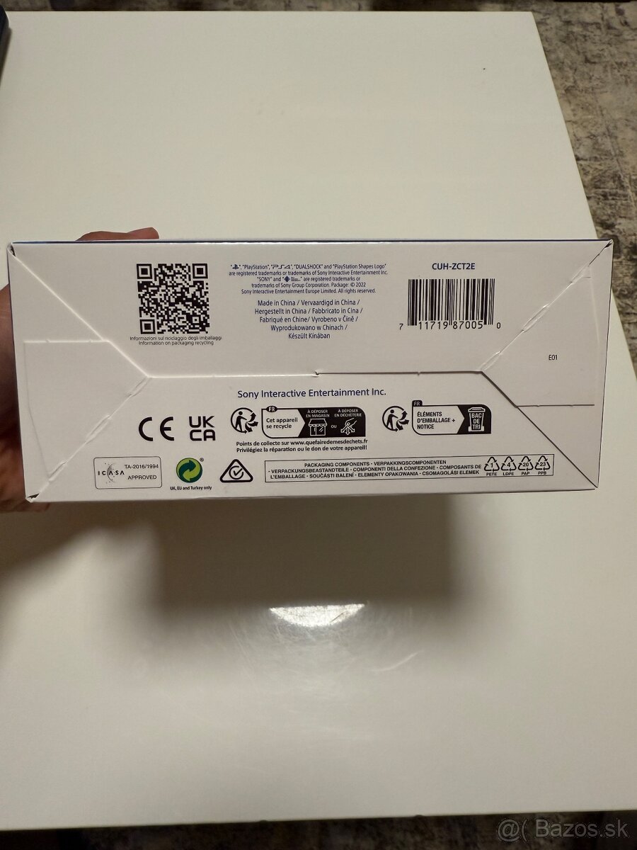 KONTROLER DUALSHOCK 4 ČIERNY V2 OVLÁDAČ PS4 - 3