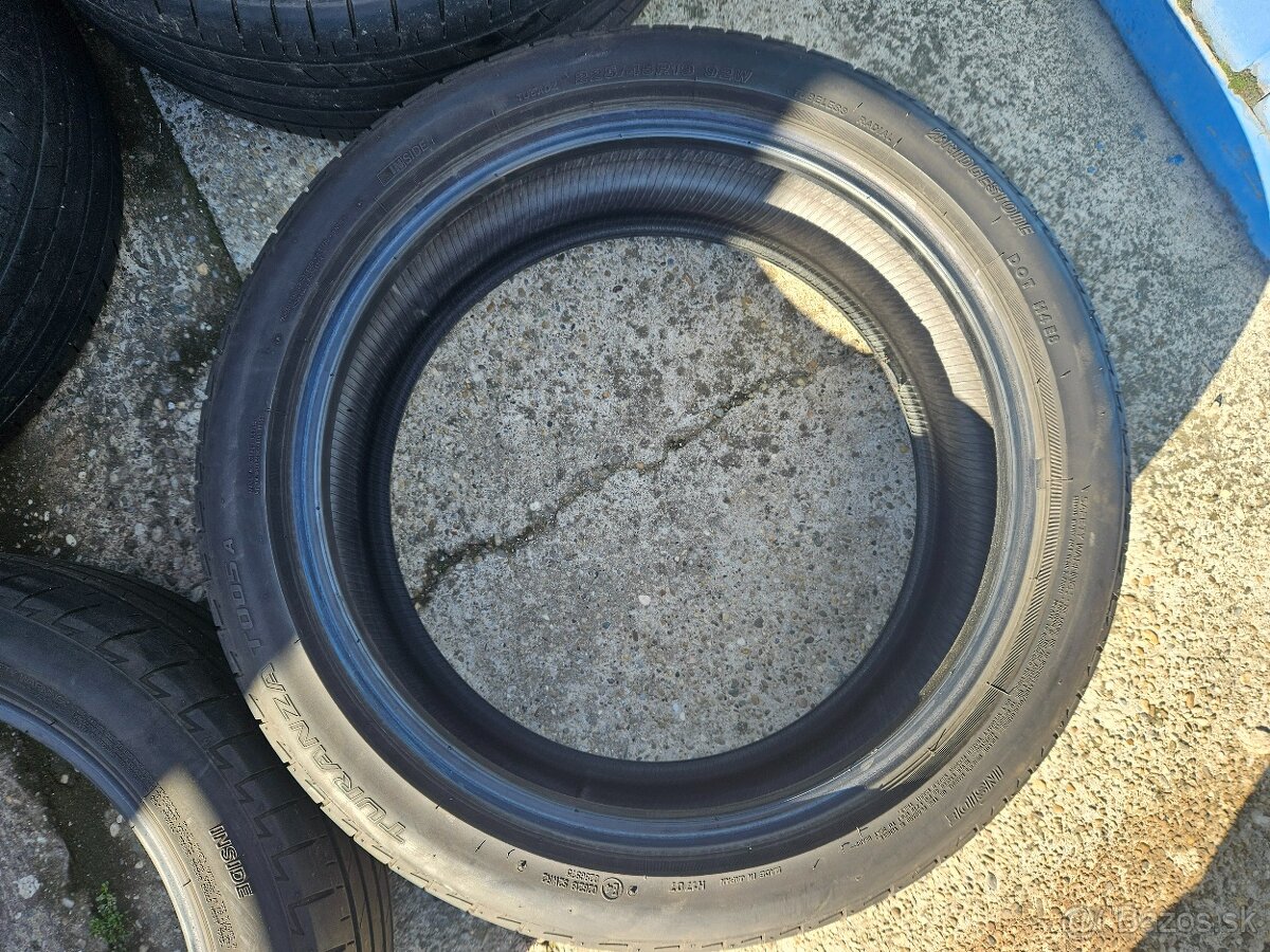 4x Letné pneu Bridgestone 225/45 R19 - 3