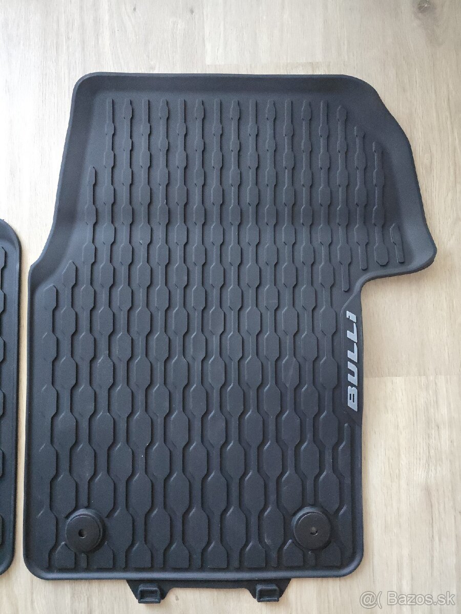 VW Multivan T7 gumové rohože - 3