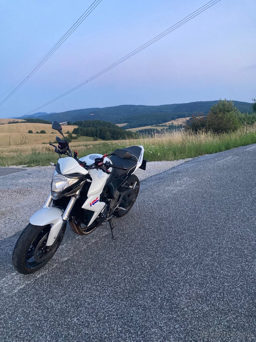 Honda CB1000R - 3