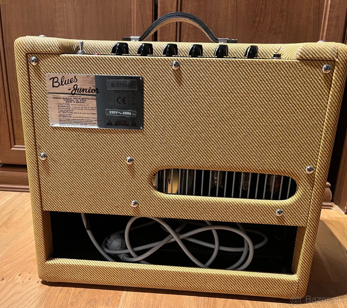 Predám Fender Blues Junior Tweed gitarové kombo - 3