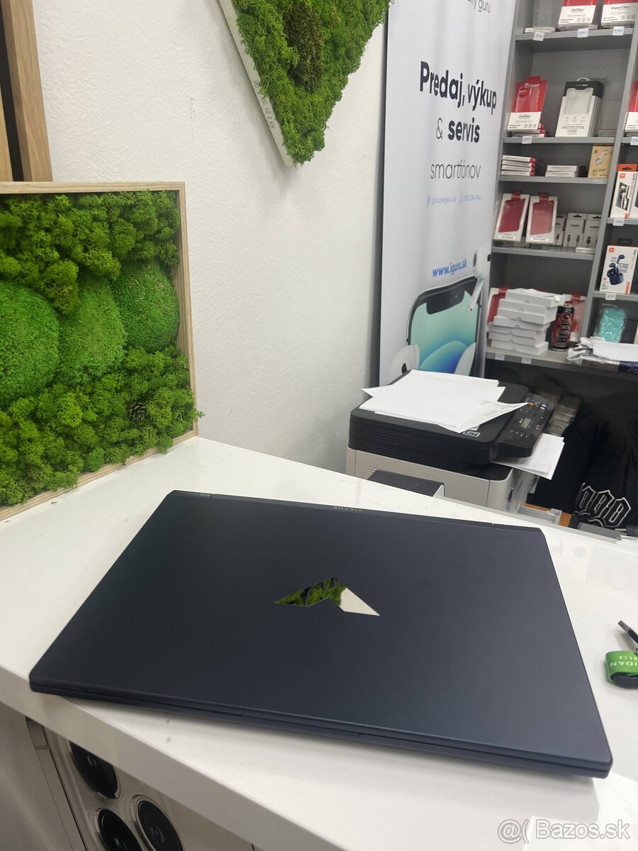 HP Victus 15-fa0xxx - 3