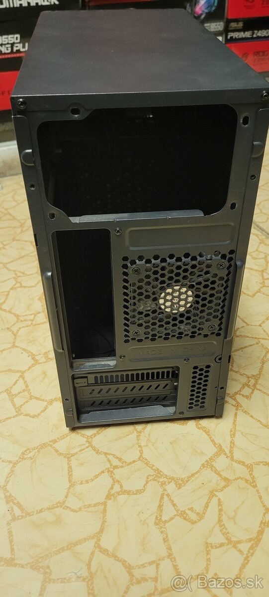 Predám skrinku mATX SilentiumPC Brutus S20 - 3