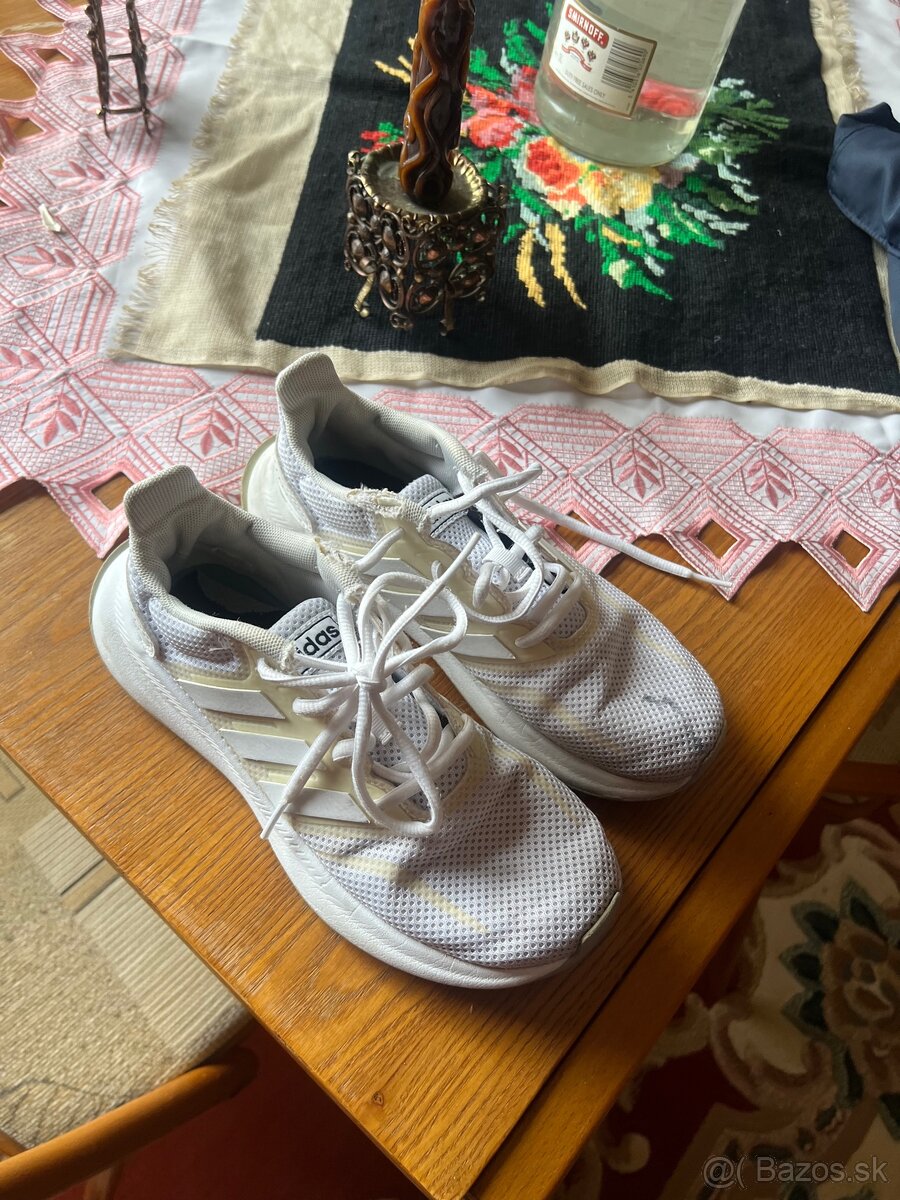 Tenisky adidas velkost EU 35 a 1/2 - 3